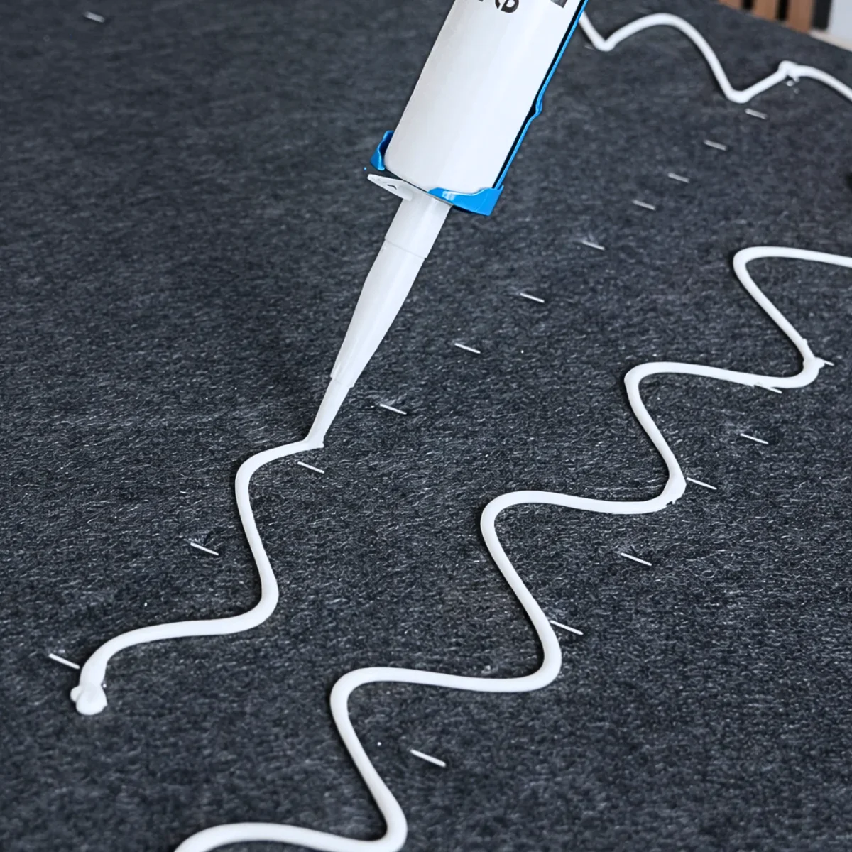 Adhesivo de Montaje para Paneles – Cartucho 310 ml